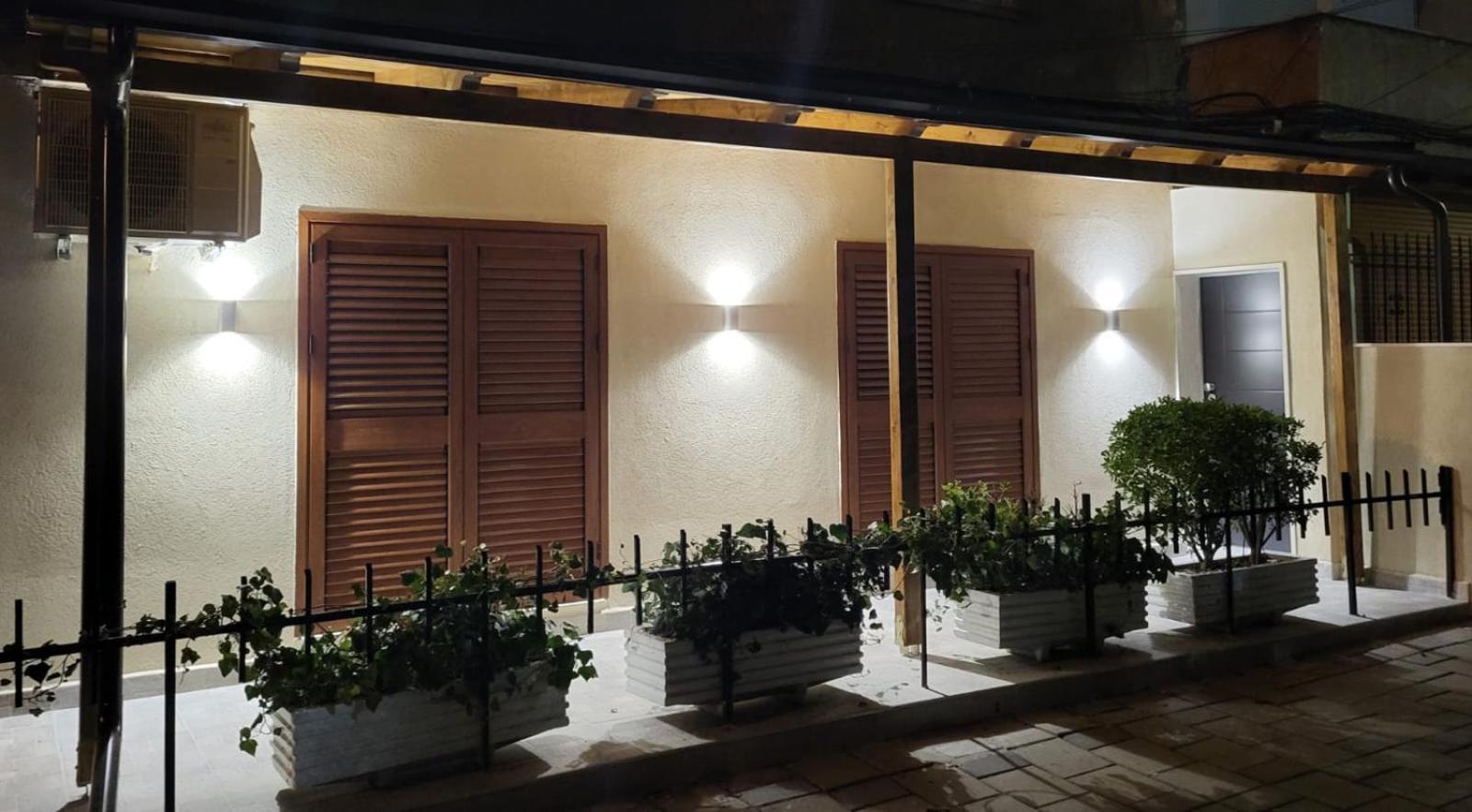 Pietro Guesthouse 3 티라나 외부 사진